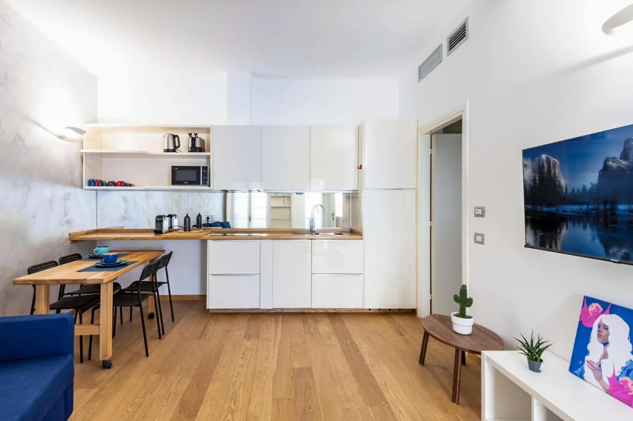 Easylife - Romantico Appartamento Sulla Darsena Milán Itálie